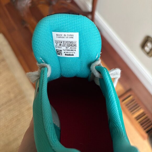 Reebok CrossFit Women’s Sneakers – Size 7 – Like New - Picture 5 of 8
